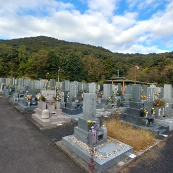 霊苑　墓地　墓石　墓碑　石材　豊川市 御油第2霊園　霊苑全体写真